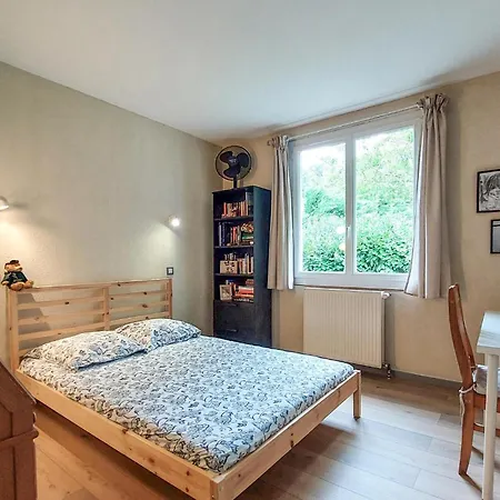 3 Bedroom In Dom wakacyjny Confolens
