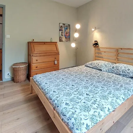Dom wakacyjny 3 Bedroom In Confolens