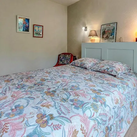 3 Bedroom In * Confolens
